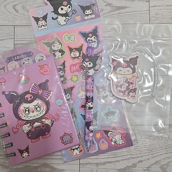 Kuromi Stationery Set - Picture 3 of 3